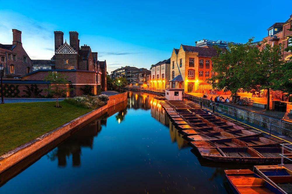 Cambridge Night